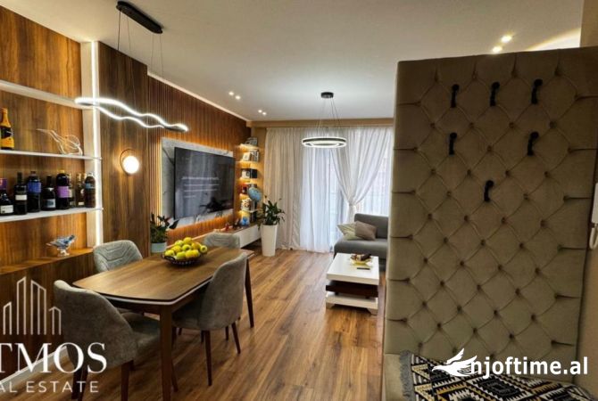 Shtepi me qera 2+1 ne Tirane - 750 Euro