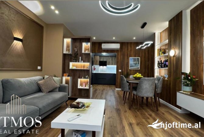Shtepi me qera 2+1 ne Tirane - 750 Euro
