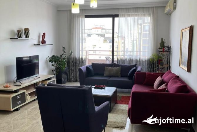 Shtepi me qera 2+1 ne Tirane - 80,000 Leke