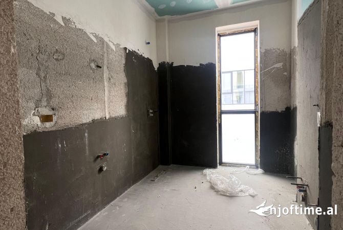 Apartment for sale in Tirana 1+1, Emty