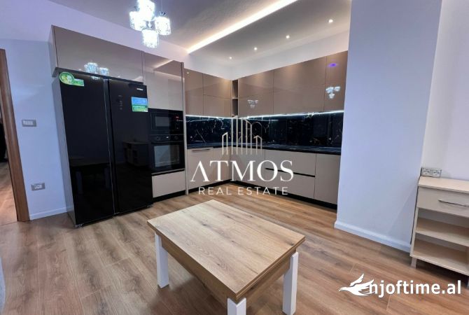 Shtepi me qera Apartament ne Tirane, 2+1, Mobilimi E mobiluar, Pagesa 700  Euro.