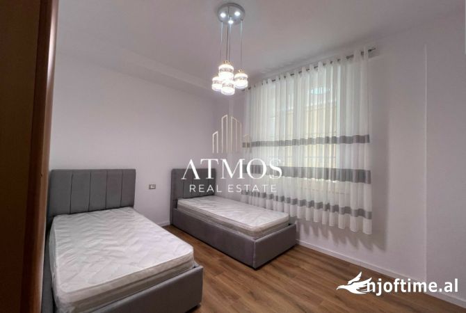 Shtepi me qera Apartament ne Tirane, 2+1, Mobilimi E mobiluar, Pagesa 700  Euro.