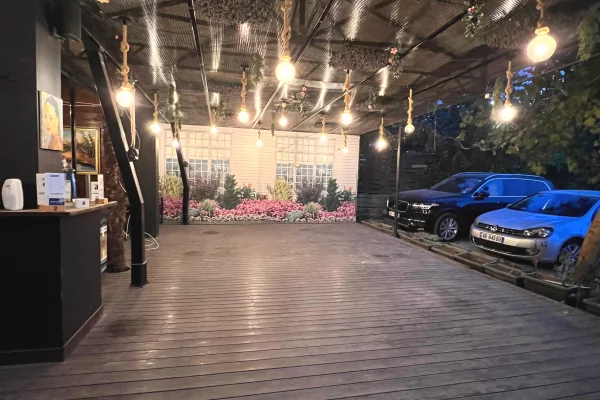 Business Property for Rent 2+1 in Tirana - 70,000 Leke