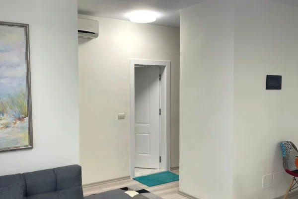 Shtepi me qera 1+1 ne Tirane - 1,000 Euro