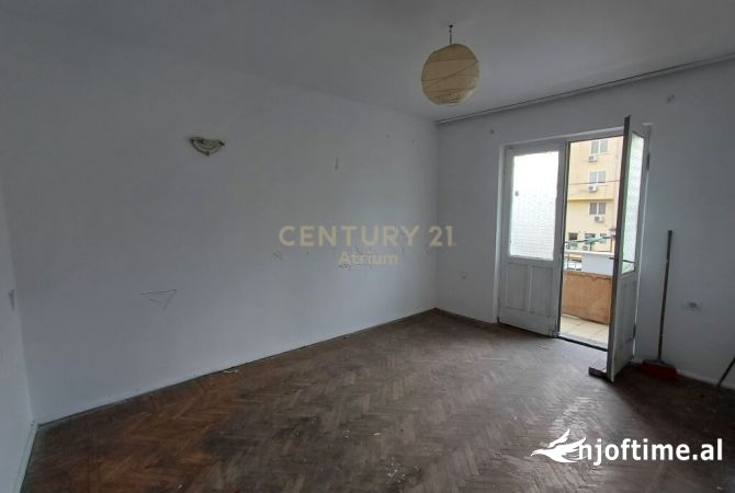 Shtepi ne shitje 2+1 ne Tirane - 135,000 Euro