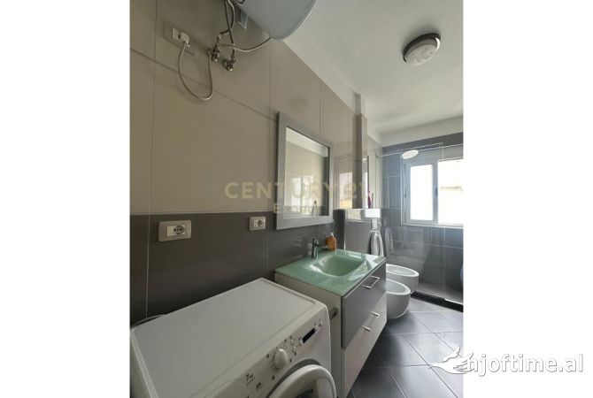 Shtepi me qera 1+1 ne Tirane - 650 Euro