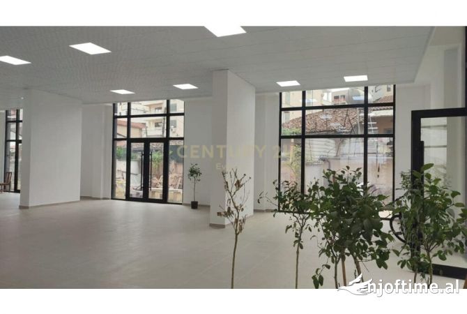 Ambient biznesi ne shitje 1+1 ne Tirane - 1,255,000 Euro