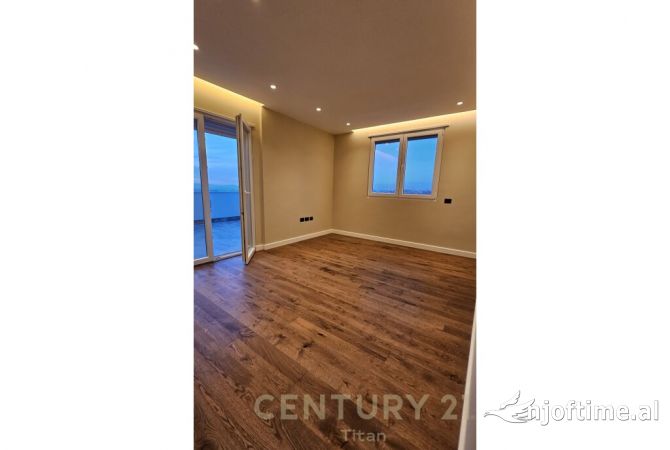 Shtepi ne shitje 3+1 ne Tirane - 390,000 Euro