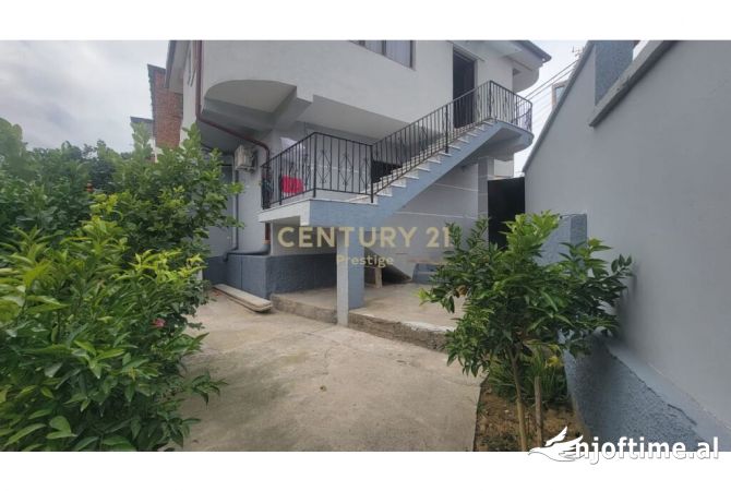 Shtepi me qera 2+1 ne Tirane - 450 Euro