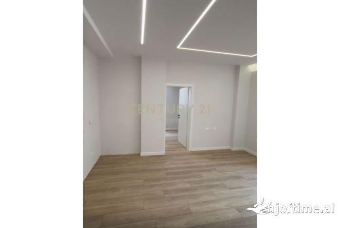 Shtepi ne shitje 1+1 ne Tirane - 125,000 Euro