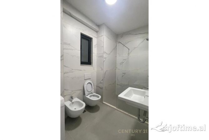 Shtepi ne shitje 2+1 ne Tirane - 195,000 Euro