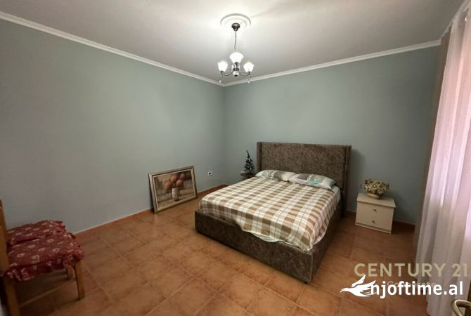 Shtepi ne shitje 3+1 ne Tirane - 380,000 Euro