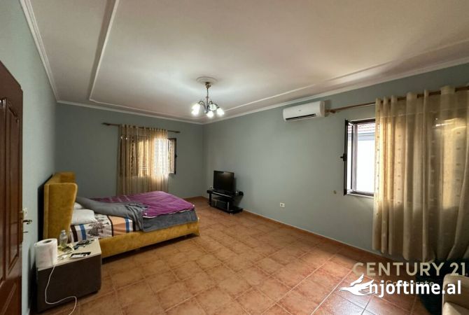 Shtepi ne shitje 3+1 ne Tirane - 380,000 Euro