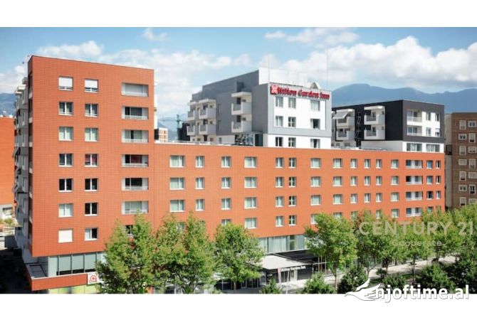 Ambient biznesi me qera 3+1 ne Tirane - 2,600 Euro