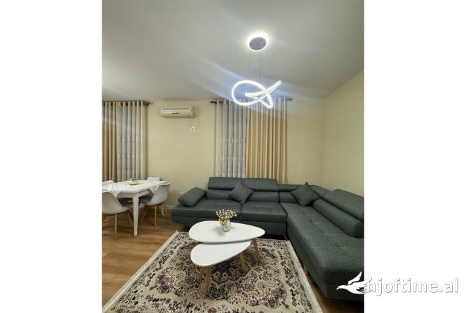 Shtepi me qera 1+1 ne Tirane - 650 Euro