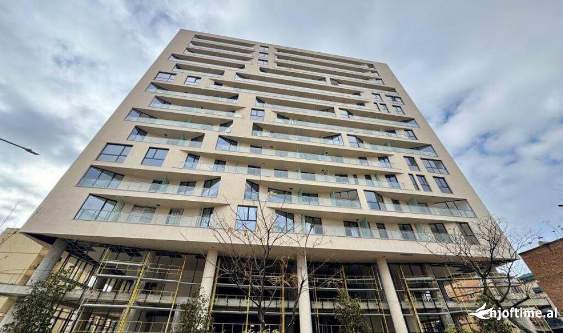 Shtepi ne shitje Apartament ne Tirane, 1+1, Mobilimi Bosh, pa mobiluar, Pagesa 165,000  Euro.