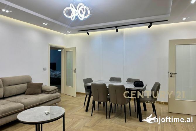 Shtepi me qera 2+1 ne Tirane - 900 Euro