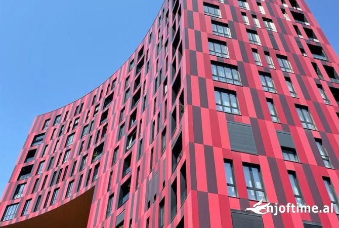 Ambient biznesi me qera 3+1 ne Tirane - 2,500 Euro