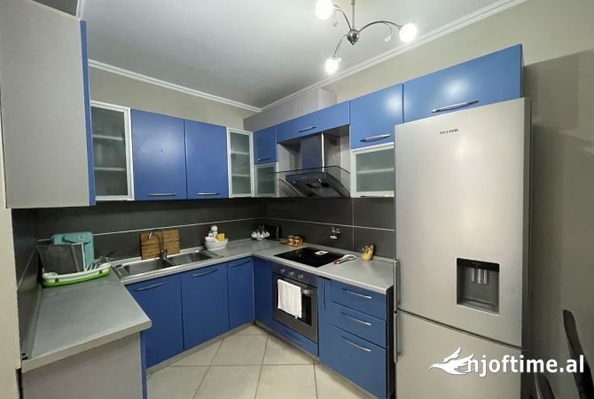 Shtepi me qera 2+1 ne Tirane - 50,000 Leke