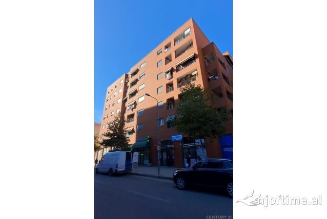 Shtepi ne shitje 3+1 ne Tirane - 245,000 Euro