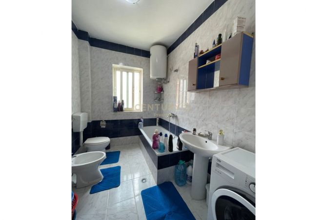 Shtepi me qera 3+1 ne Tirane - 550 Euro