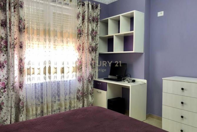 Shtepi me qera 2+1 ne Tirane - 450 Euro