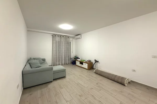 Apartment for sale in Tirana 2+1, In Part