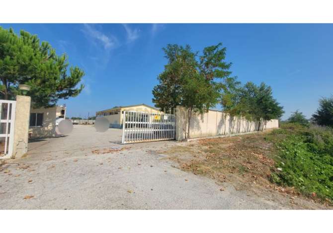Ambient biznesi ne shitje 4+1 ne Vlore - 690,000 Euro