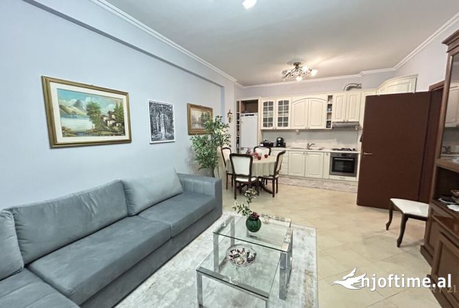 Shtepi ne shitje 1+1 ne Tirane - 145,000 Euro