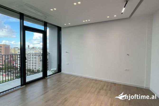 Shtepi me qera 2+1 ne Tirane - 2,200 Euro