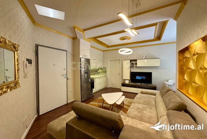 Shtepi me qera 2+1 ne Tirane - 700 Euro