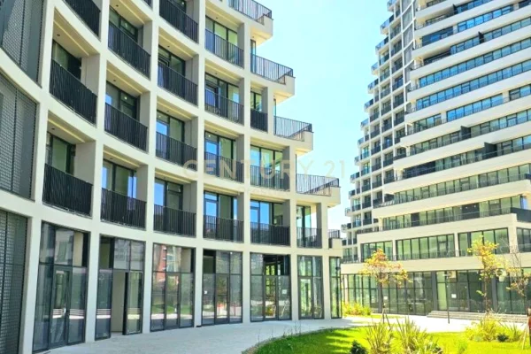 Business Property in Sale 1+1 in Tirana - 451,000 Euro