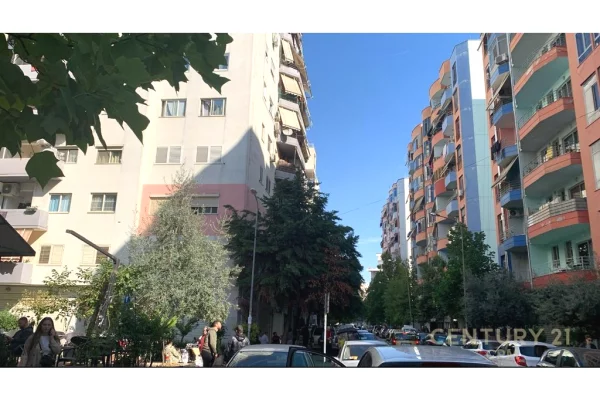 Shtepi me qera 2+1 ne Tirane - 550 Euro