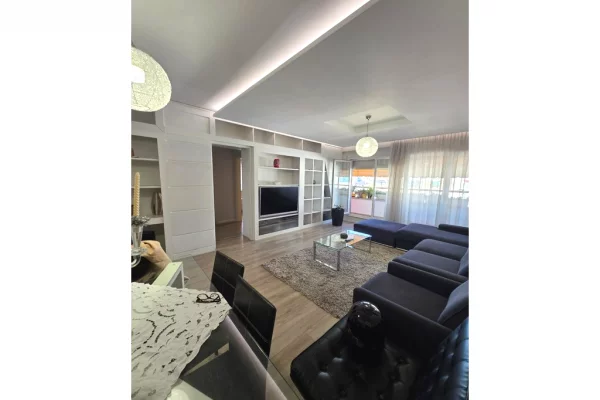 House for Rent 3+1 in Tirana - 1,200 Euro