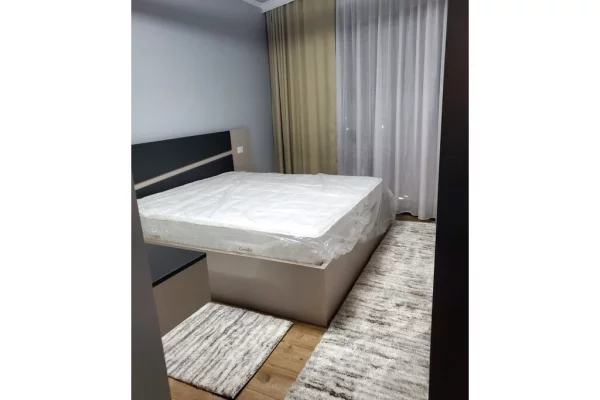 Shtepi me qera Apartament ne Tirane, 2+1, Mobilimi E mobiluar, Pagesa 1,500  Euro.