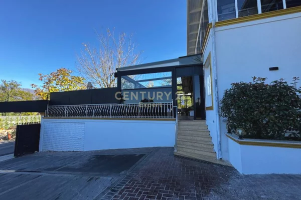 Ambient biznesi me qera 5+1 ne Tirane - 3,500 Euro