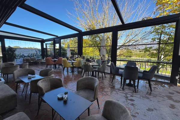 JAPIM ME QIRA HOTEL BAR RESTAURANT