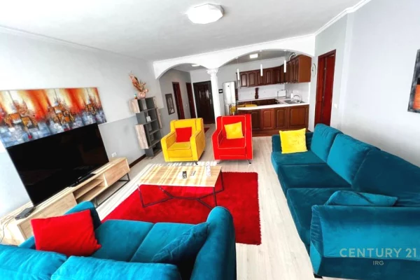 Shtepi me qera 2+1 ne Tirane - 800 Euro