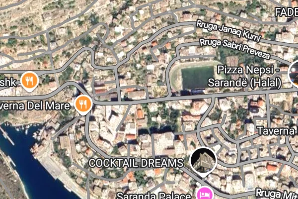 Truall ose Toke ne Sarande - 650,000 Euro