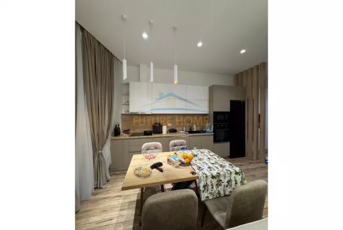 Shtepi ne shitje 2+1 ne Tirane - 174,000 Euro