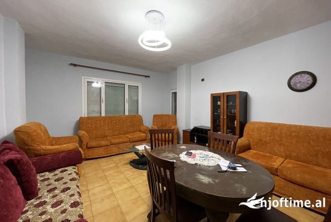 Shtepi me qera 1+1 ne Tirane - 600 Euro
