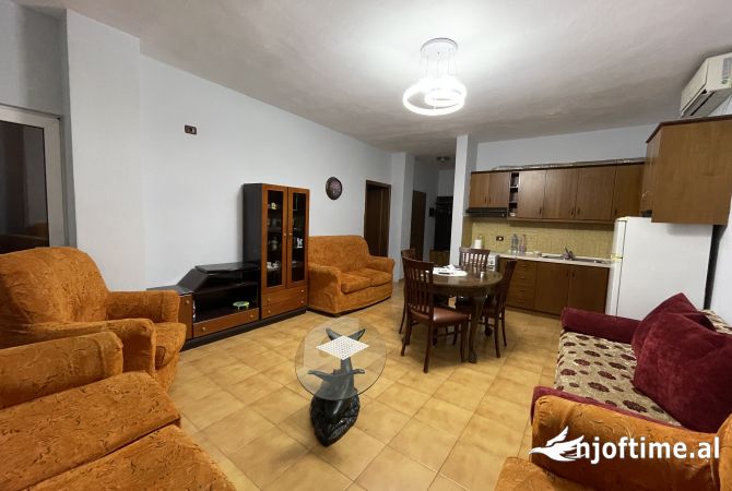 Shtepi me qera 1+1 ne Tirane - 600 Euro