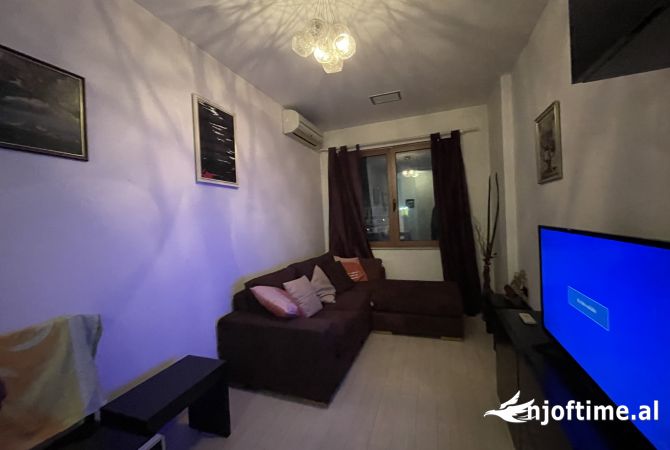 Shtepi me qera 1+1 ne Tirane - 600 Euro