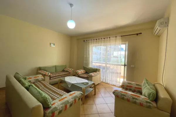 Shtepi me qera 2+1 ne Tirane - 550 Euro