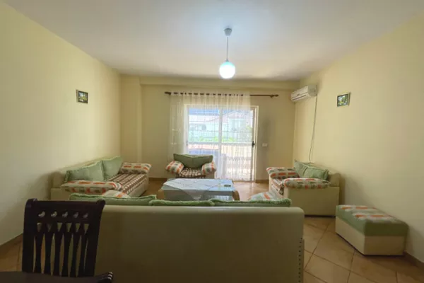 Shtepi me qera 2+1 ne Tirane - 550 Euro
