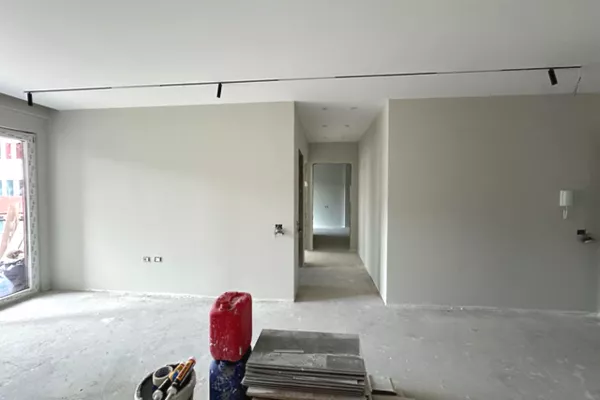 Shtepi ne shitje Apartament ne Tirane, 2+1, Mobilimi Bosh, pa mobiluar, Pagesa 220,000  Euro.
