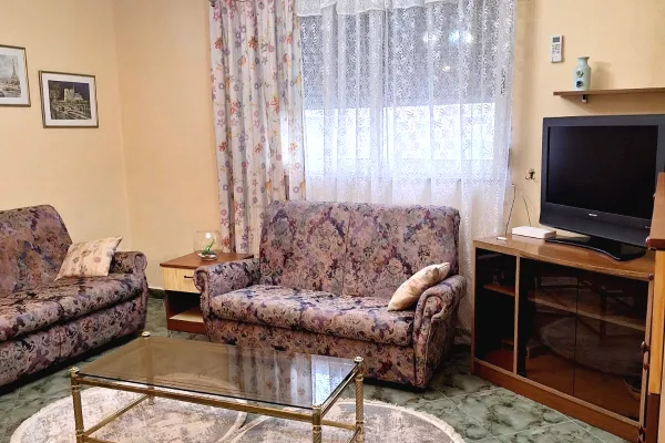 Casa in affitto 2+1 a Tirana - 55,000 Leke