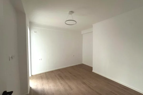 Shtepi ne shitje 1+1 ne Tirane - 115,000 Euro