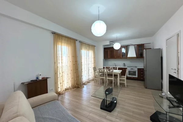 Shtepi ne shitje 1+1 ne Tirane - 140,000 Euro