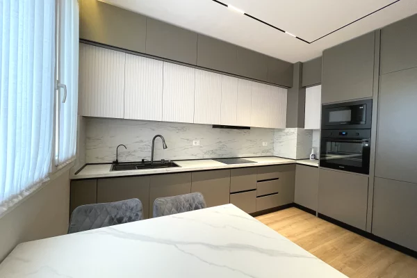 Shtepi ne shitje 2+1 ne Tirane - 220,000 Euro